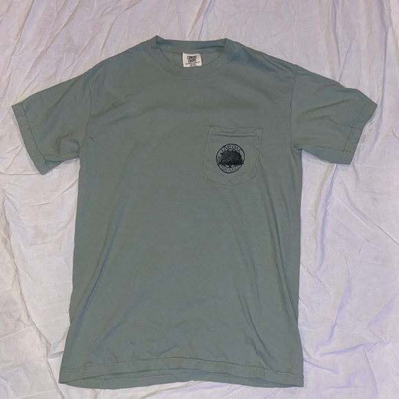 Live oak brand comfort colors t-shirt 15$ size S - Picture 2 of 2
